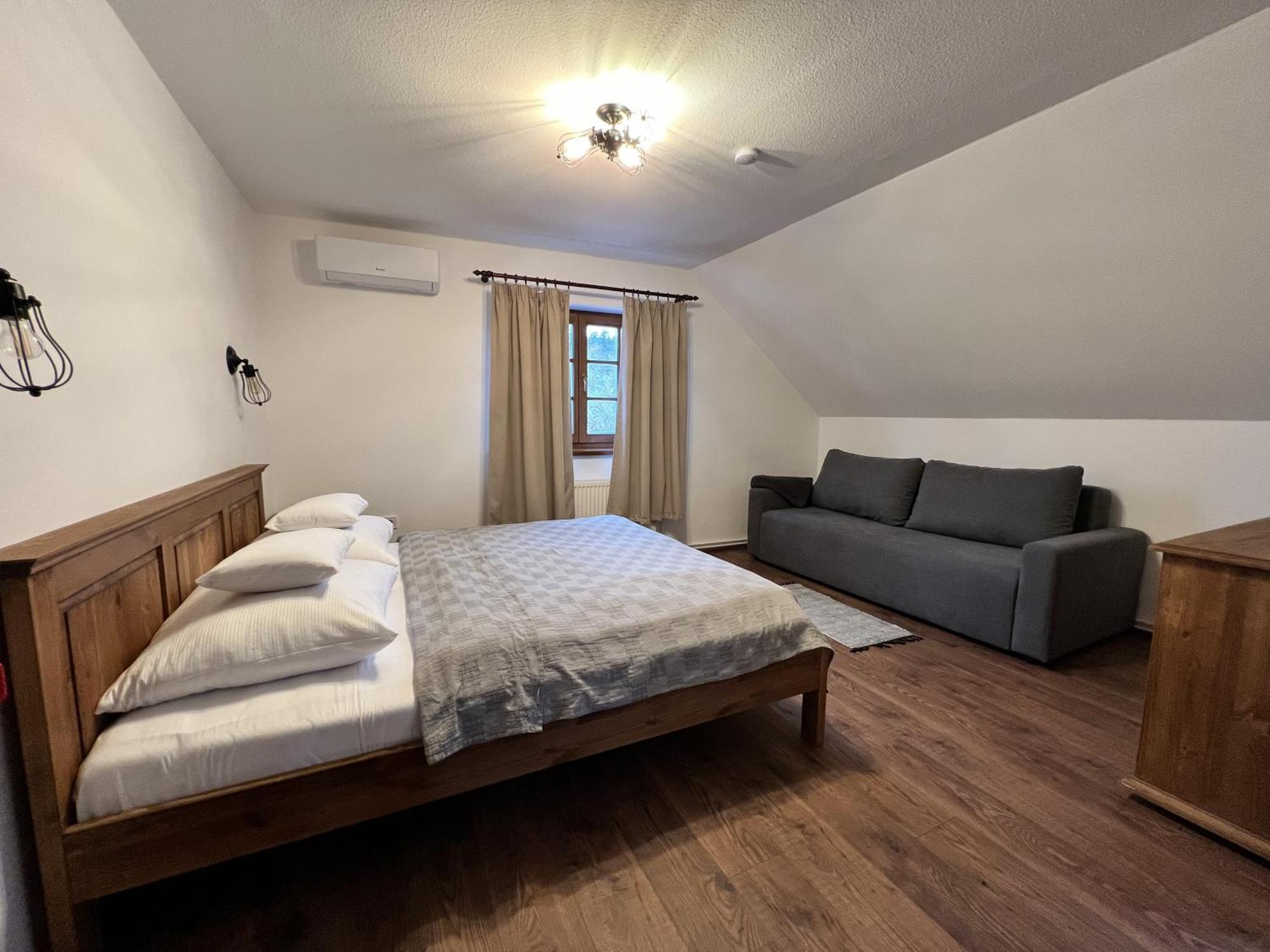 Bed and Breakfast Pilisi Lovas Major, Dorog Екстер'єр фото