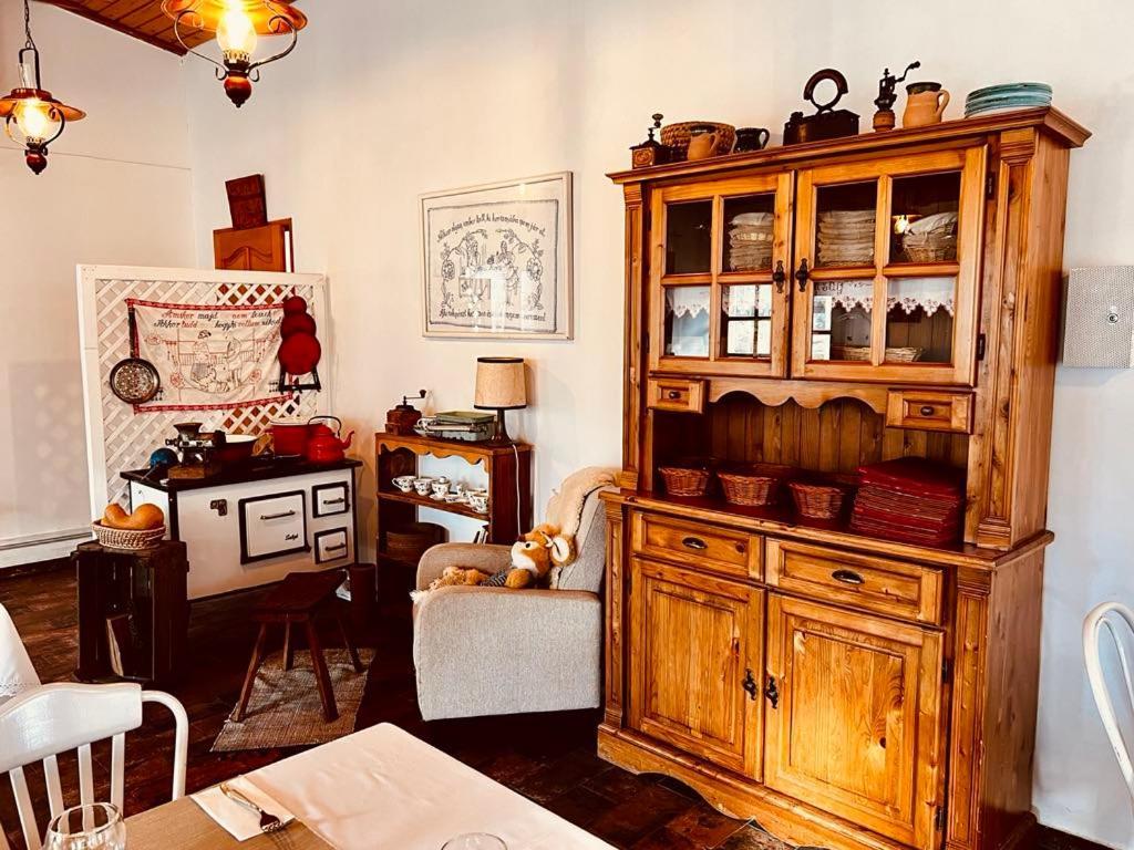 Bed and Breakfast Pilisi Lovas Major, Dorog Екстер'єр фото