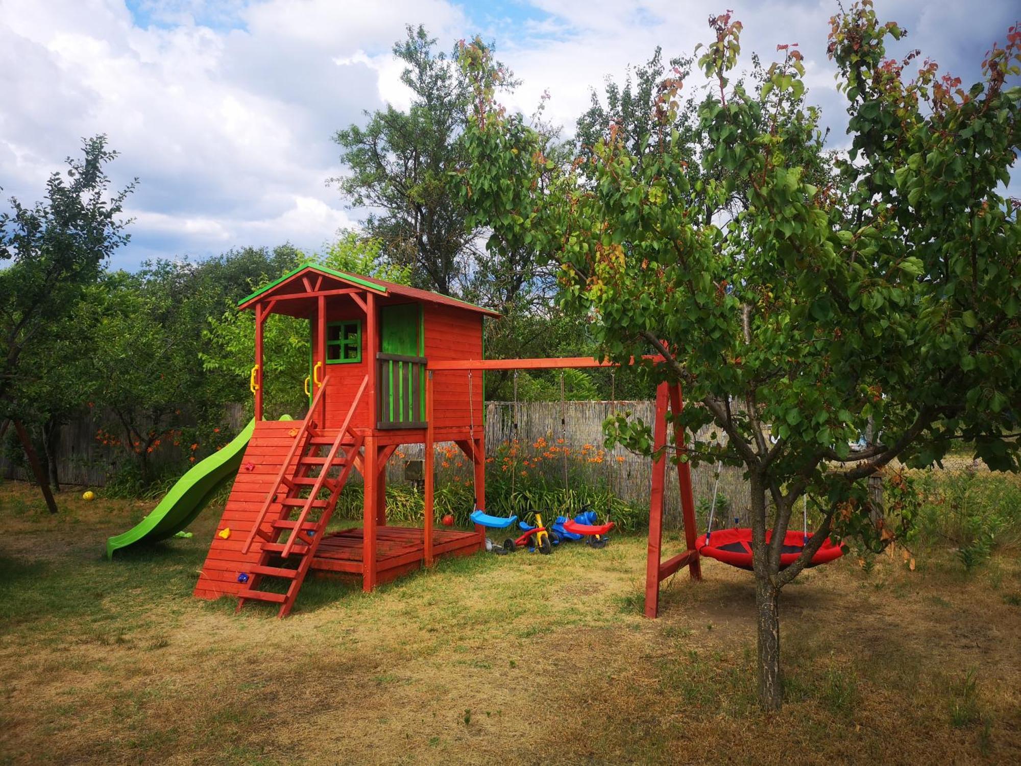 Bed and Breakfast Pilisi Lovas Major, Dorog Екстер'єр фото